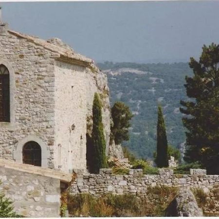 Ancienne Chapelle Du 12E Siecle Restauree En Maison De Caractere Sur Falaise Aigueze Zewnętrze zdjęcie